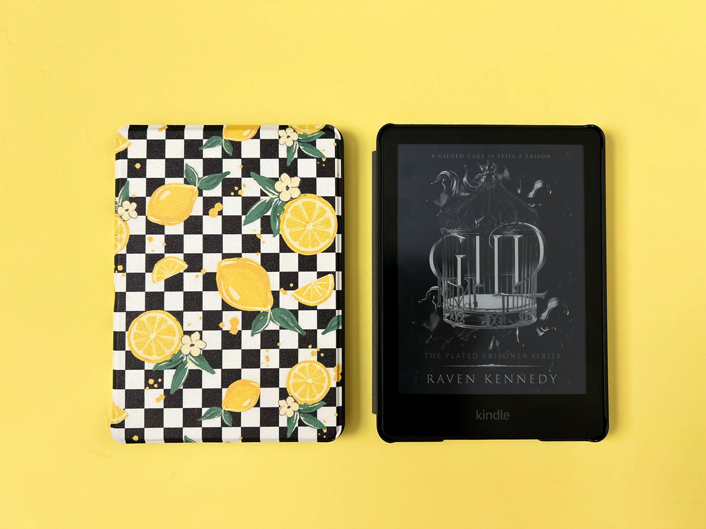Kindle Case Cover for Kindle 6.8" Paperwhite OR Kindle 6" Basic - Checkered Lemons