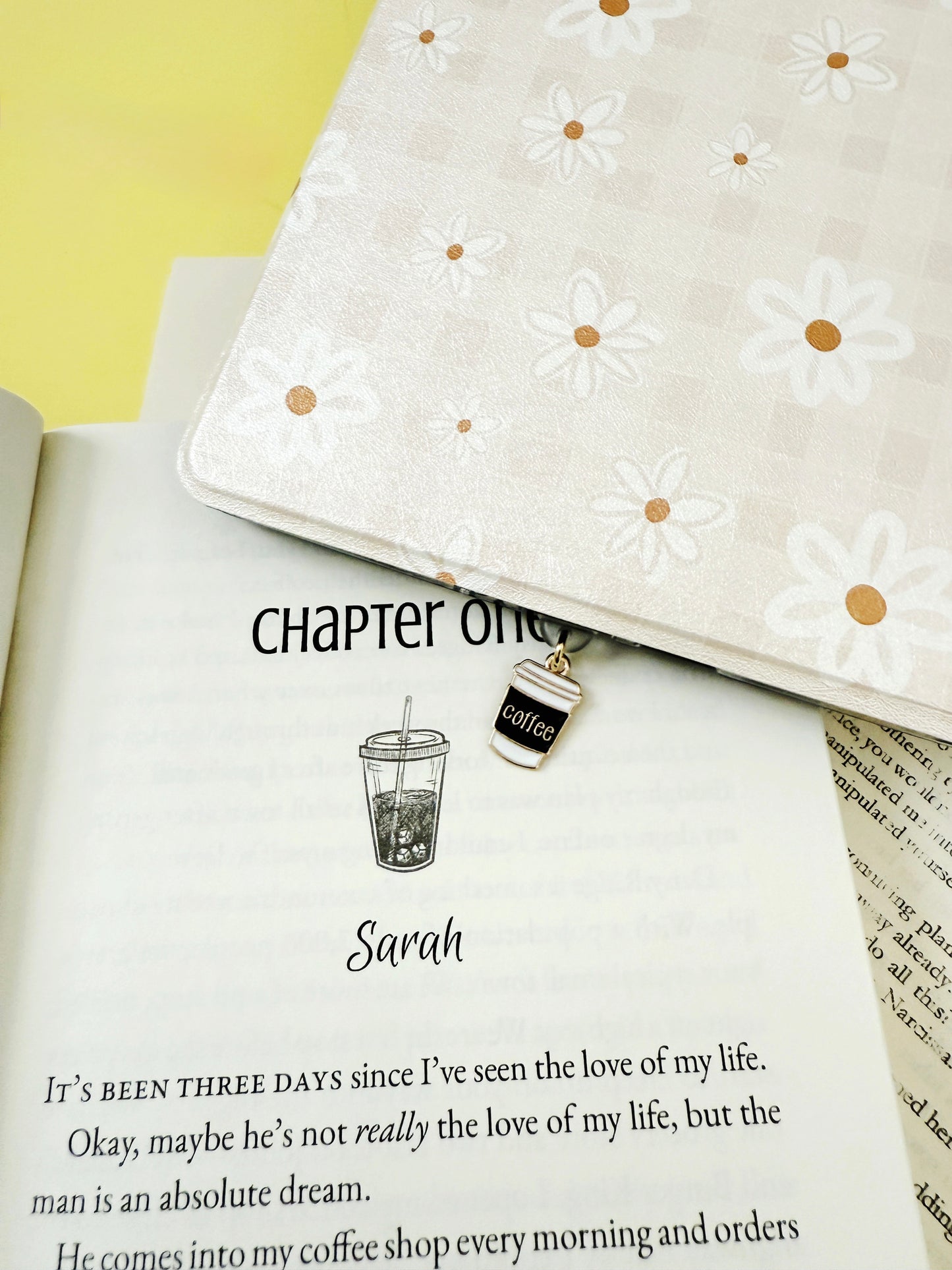 Kindle Dust Plug Charm - USB-C Kindle Charm - Coffee Cup