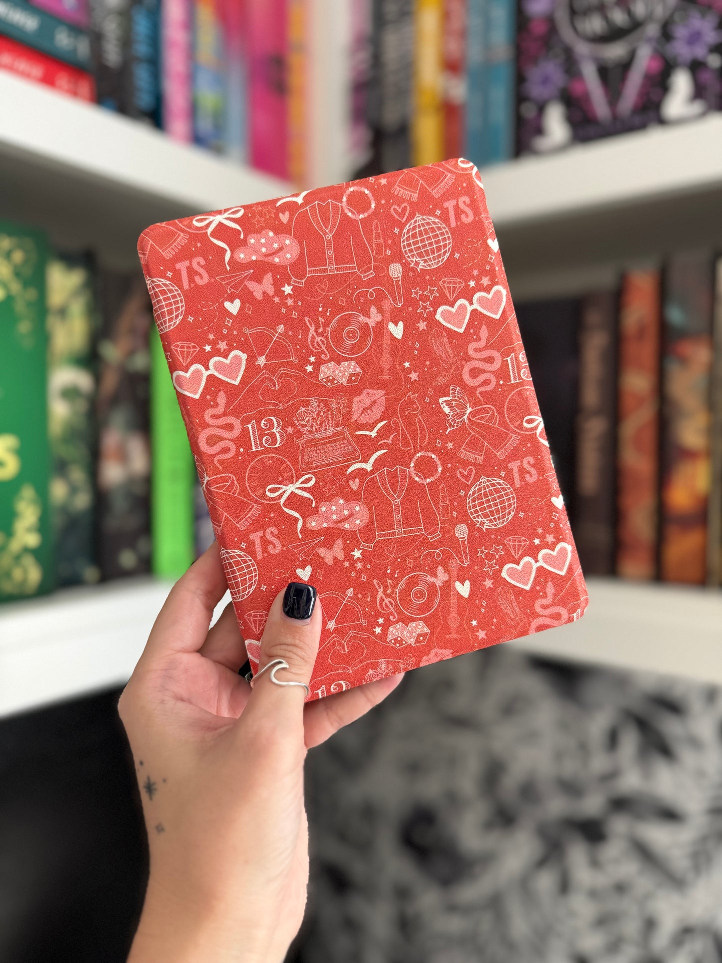 The Best of Both Kindle Case Cover with Clear Back and Cover Strap - Dear Reader - 11th + 12th Gen Paperwhite/Colorsoft + Kindle Basic