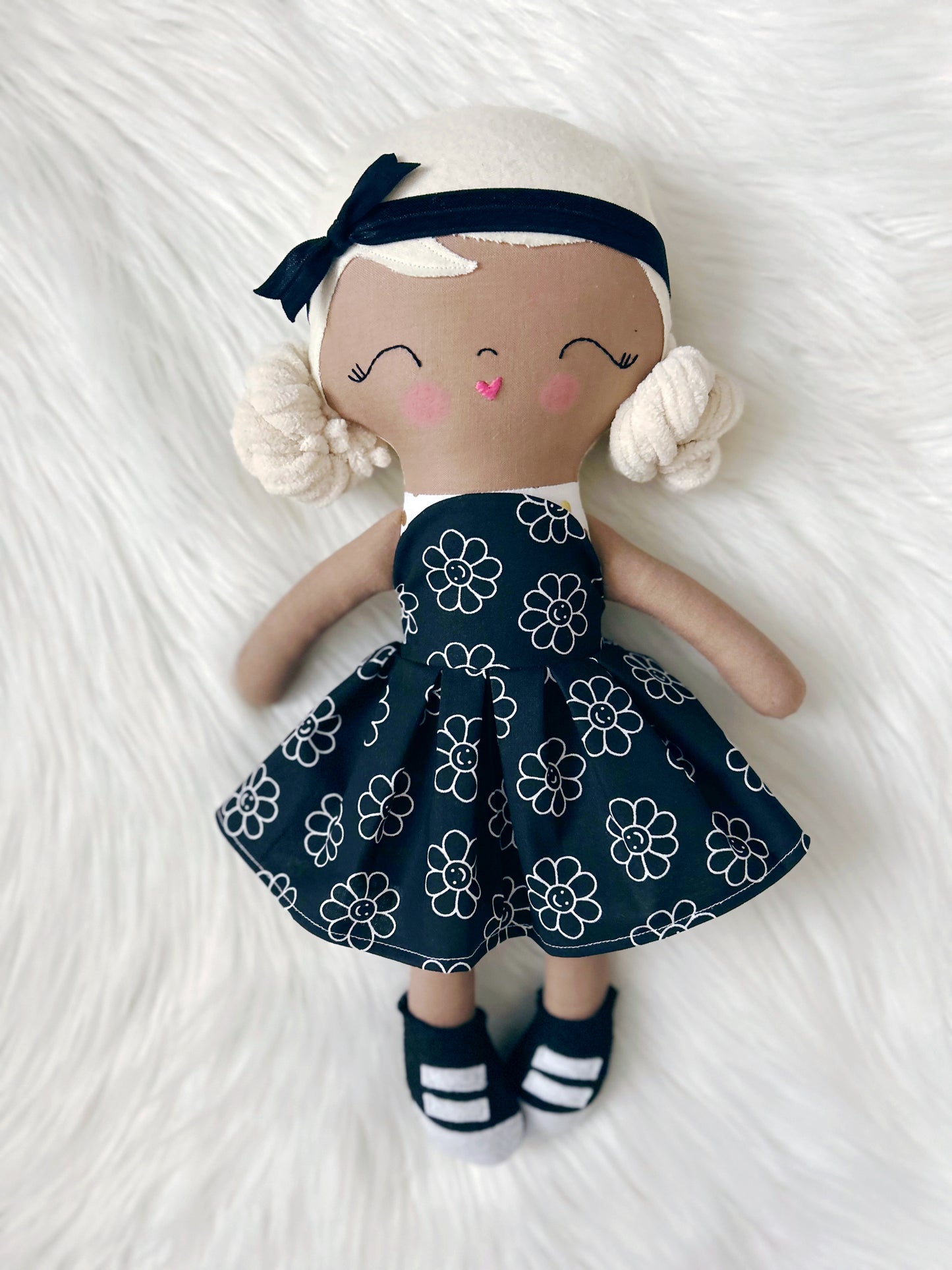 Crissy - Peluche à habiller prête à être expédiée