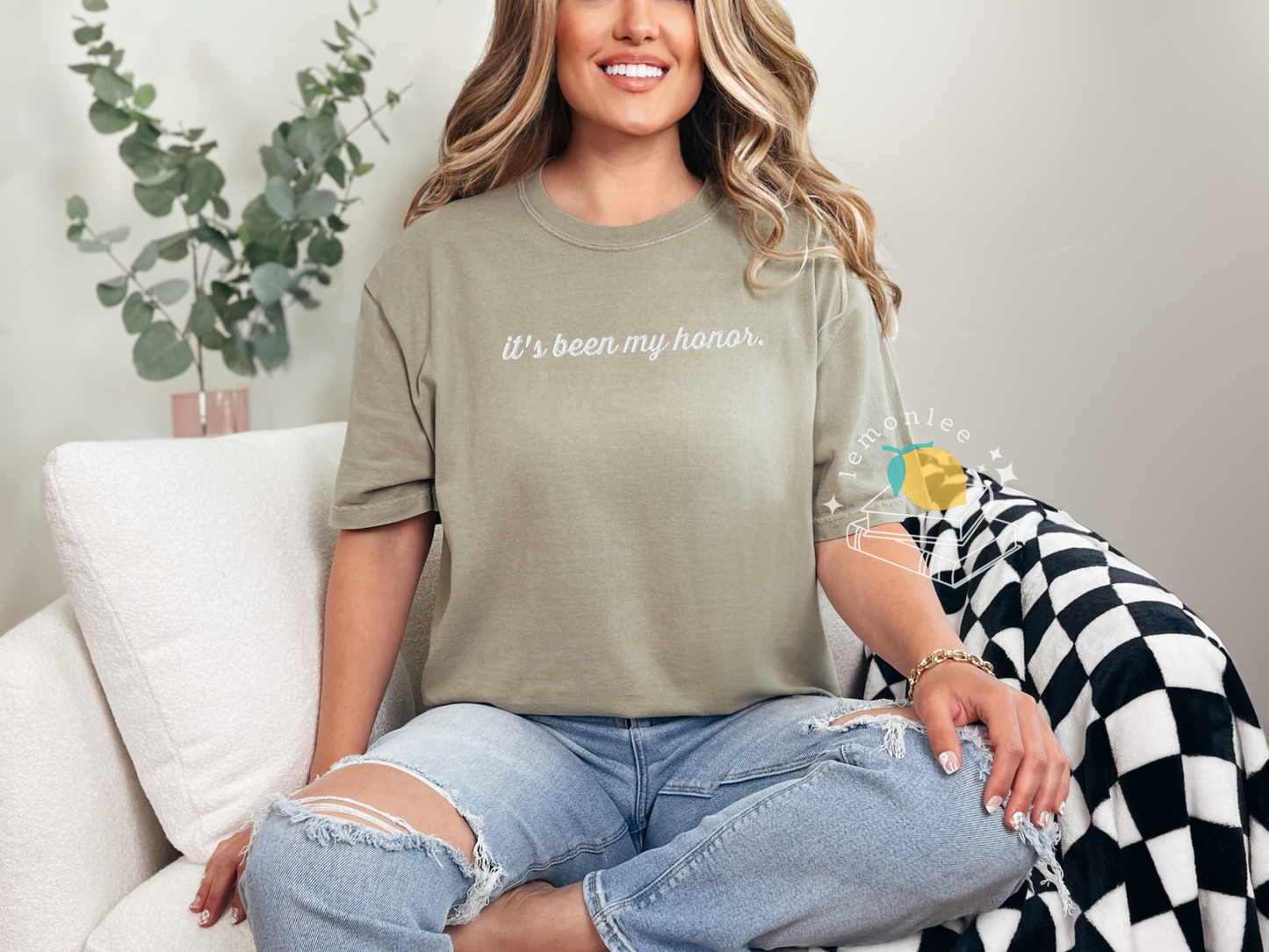 It's Been My Honor Fourth Wing Inspired Embroidered Comfort Colors Tee