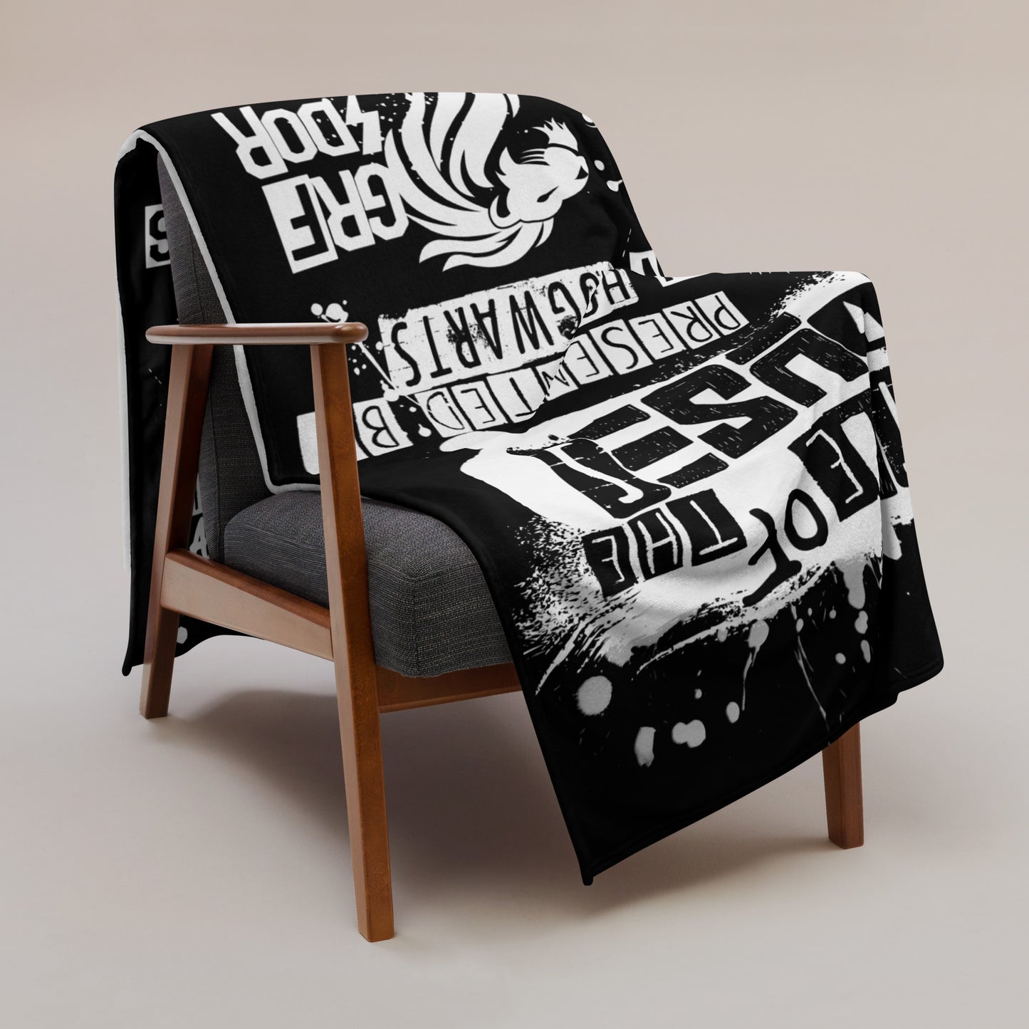 Minky Soft Throw Blanket - Battle of the Houses