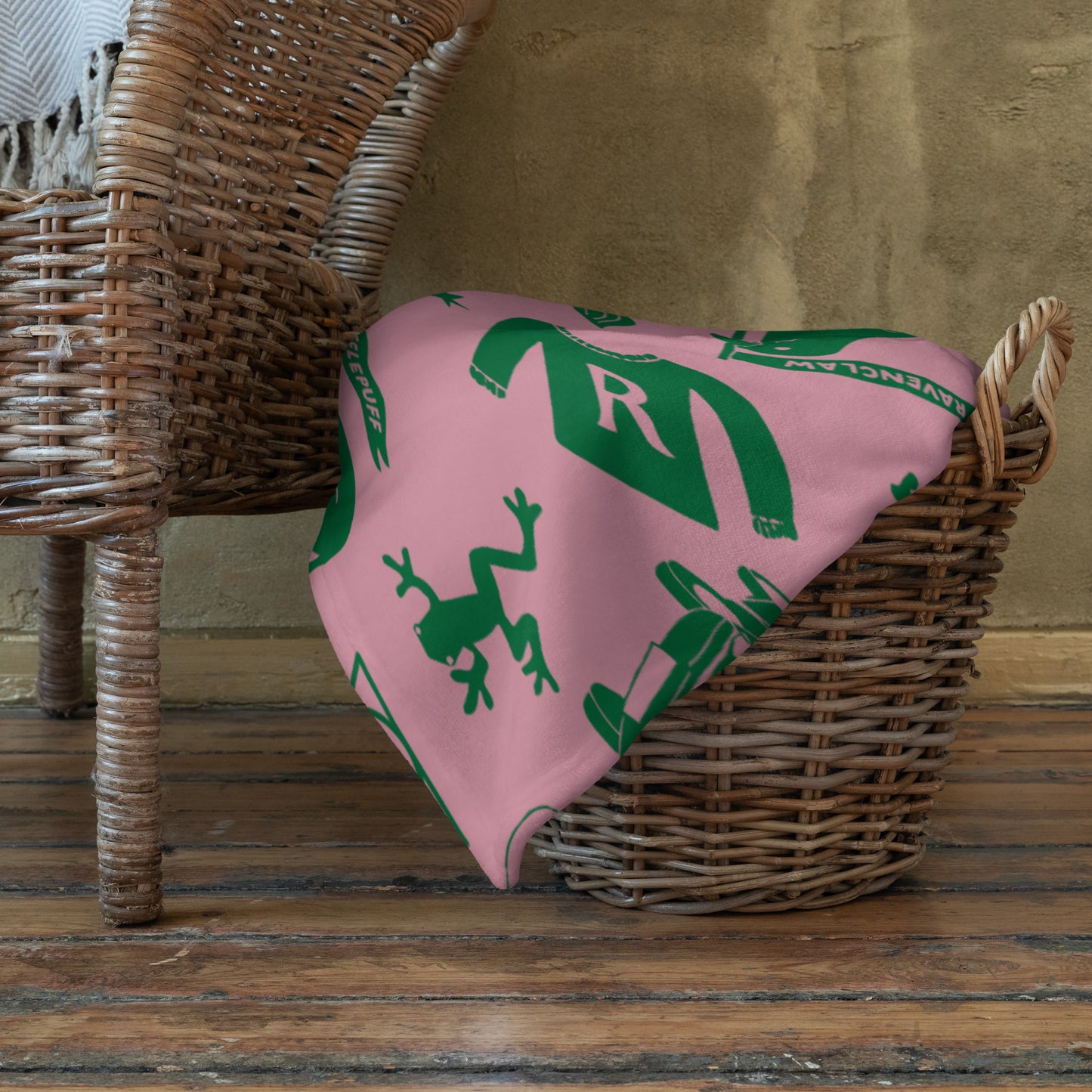 Minky Soft Throw Blanket - HP Animals